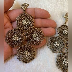 Vintage 4” Ornate Flower Dangle Earrings‎